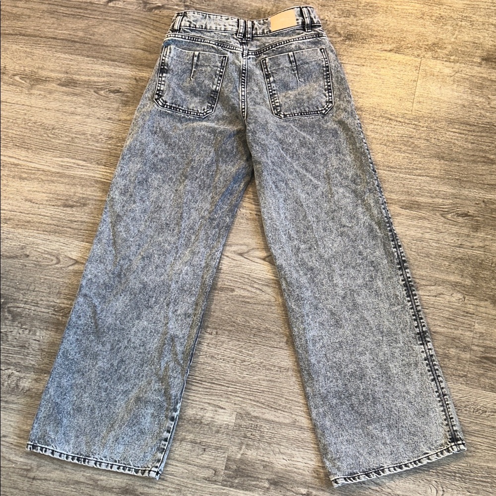Zara Stonewashed Wide Leg Jeans Gray Acid Wash US Size 6 - Picture 8 of 8
